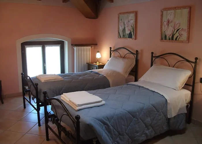 农家乐 Il Cigno 明乔河畔的瓦雷奇奥