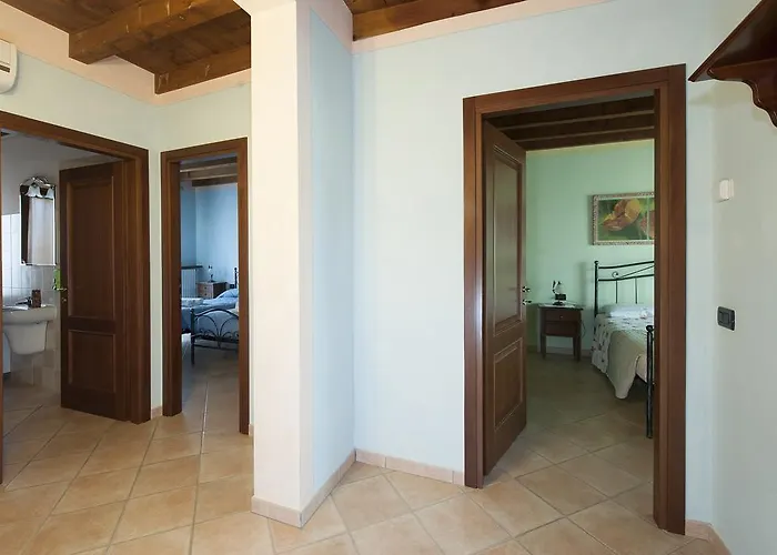 Il Cigno 农家乐 明乔河畔的瓦雷奇奥