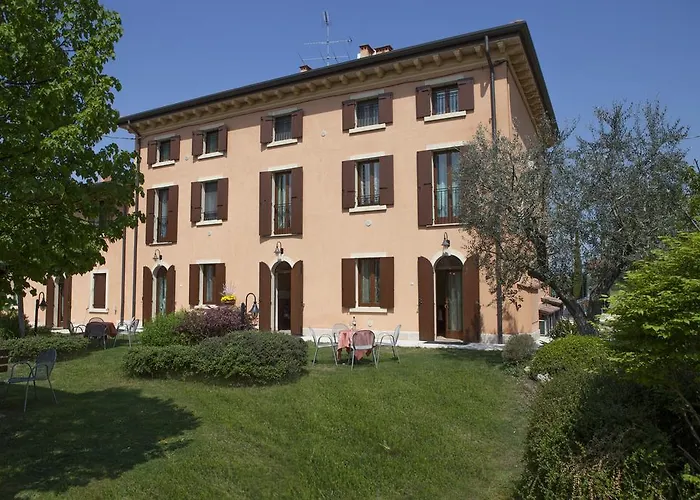 农家乐 Il Cigno 明乔河畔的瓦雷奇奥