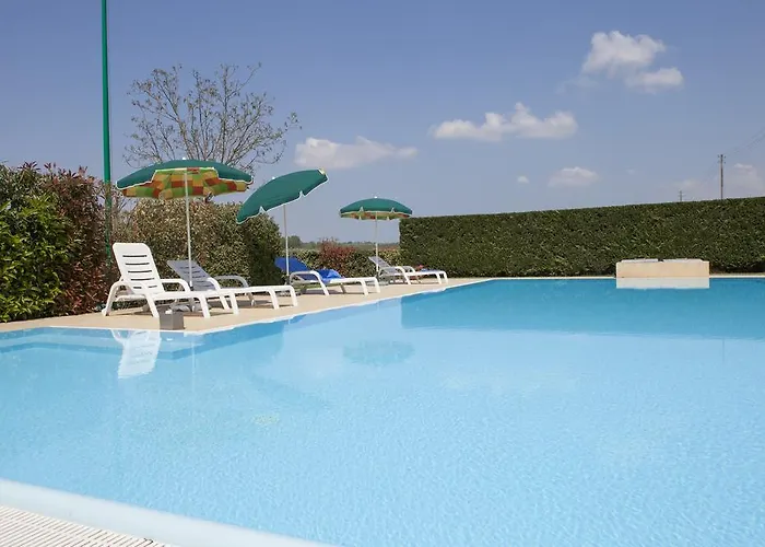 农家乐 Il Cigno 明乔河畔的瓦雷奇奥