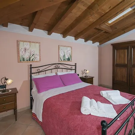 Il Cigno Alloggio per agriturismo *